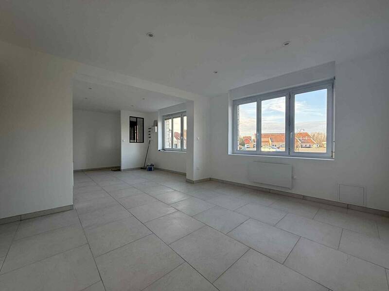 Maison à louer, 92m², ISBERGUES