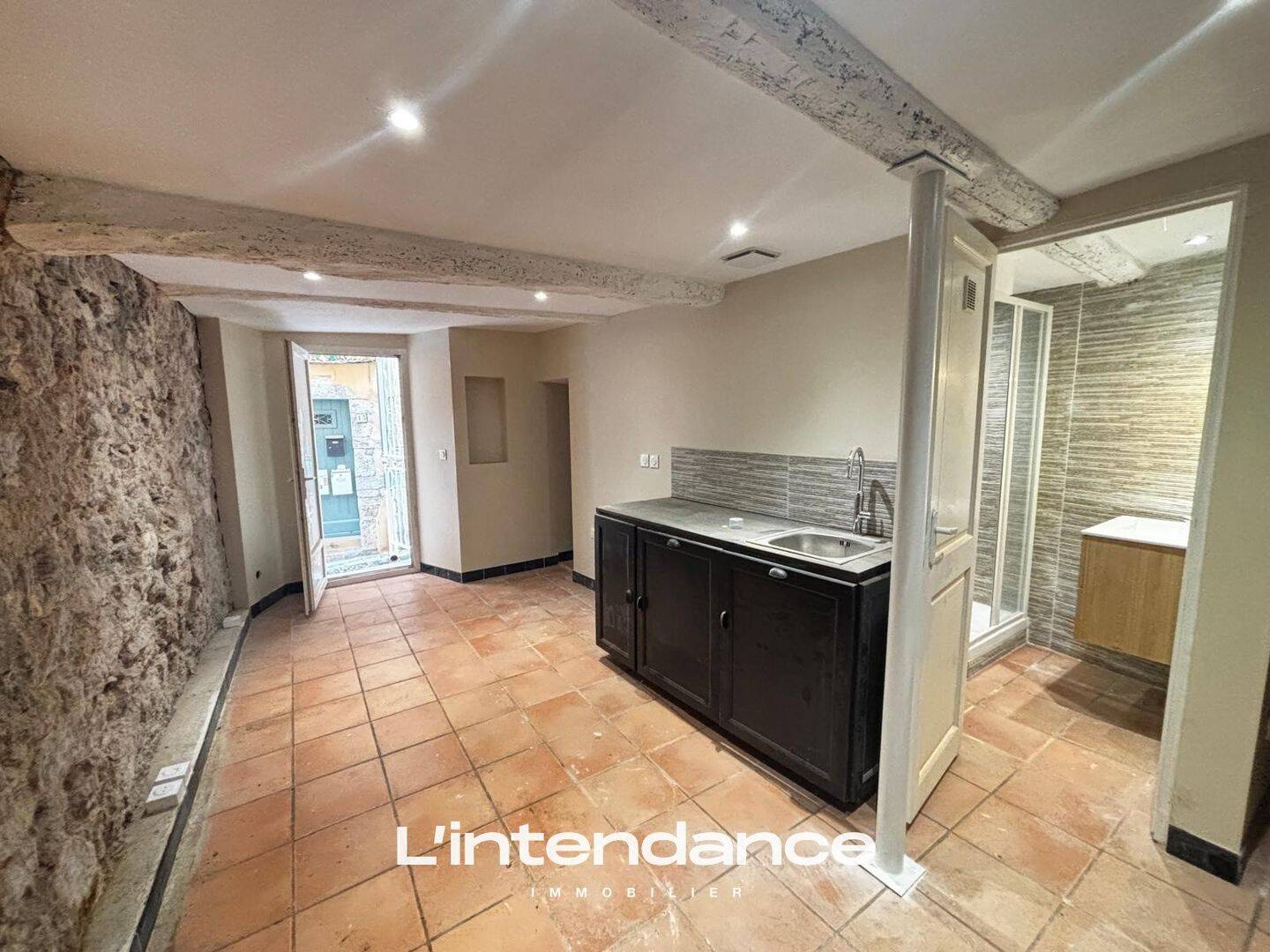 Maison à vendre, 28m², HYERES