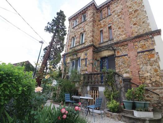 Appartement à louer 995 € 2 pièces 1 chambre 35,2 m² Étage 1/1 Clamart 92140