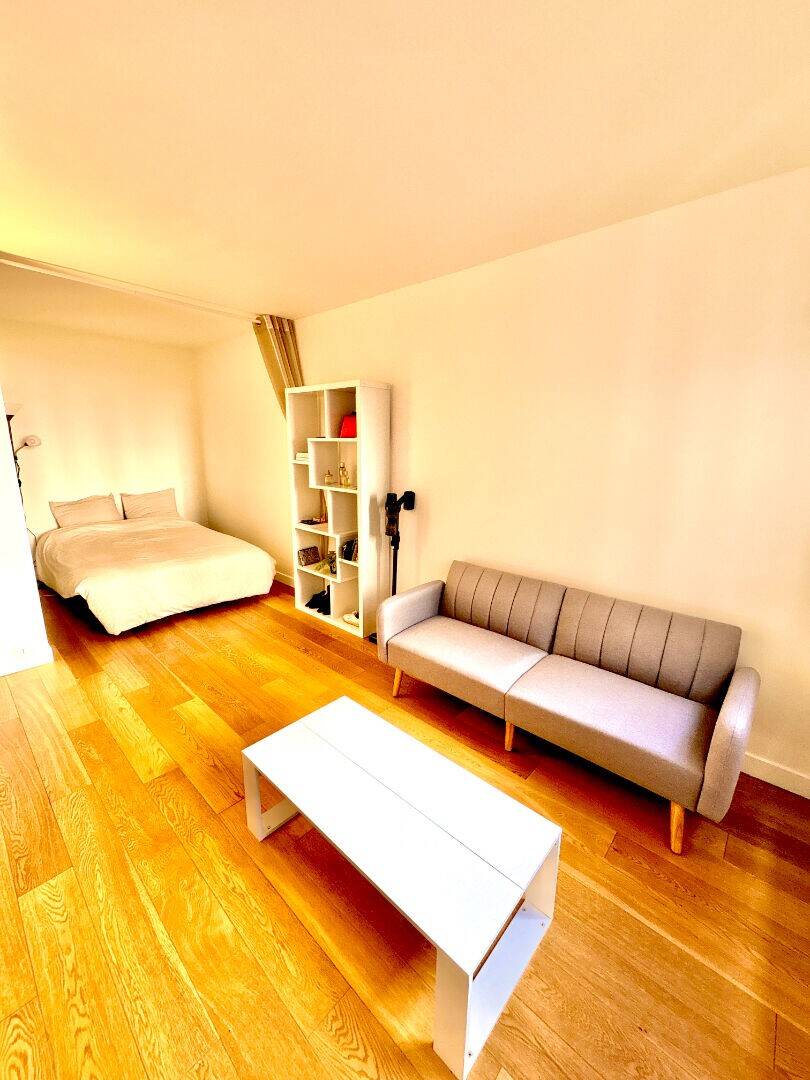 Maison à louer, 29m², COURBEVOIE