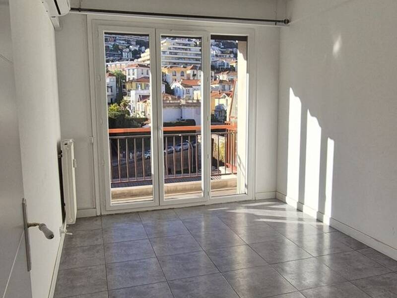 Maison à louer, 43m², NICE