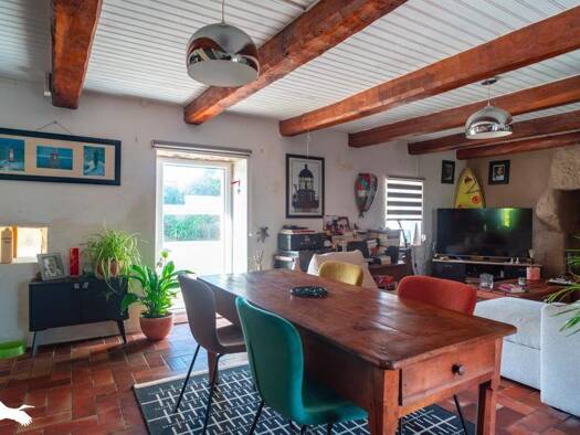 Maison à vendre 192 240 € 2 pièces 1 chambre 53 m² 414 m² de terrain Treffiagat 29730