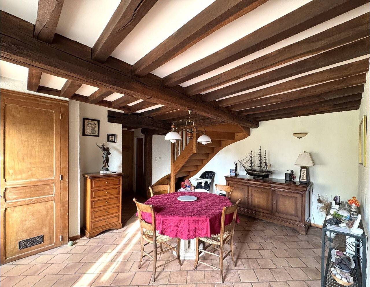 Maison à vendre, 161m², HOUDAN