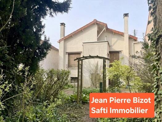 Maison à vendre 273 000 € 4 pièces 2 chambres 49 m² 547 m² de terrain Pavillons Sud Chilly-Mazarin 91380
