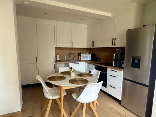 Appartement à vendre 99 000 € 2 pièces 1 chambre 29 m² RDC/3 Préfecture Lons-le-Saunier 39000