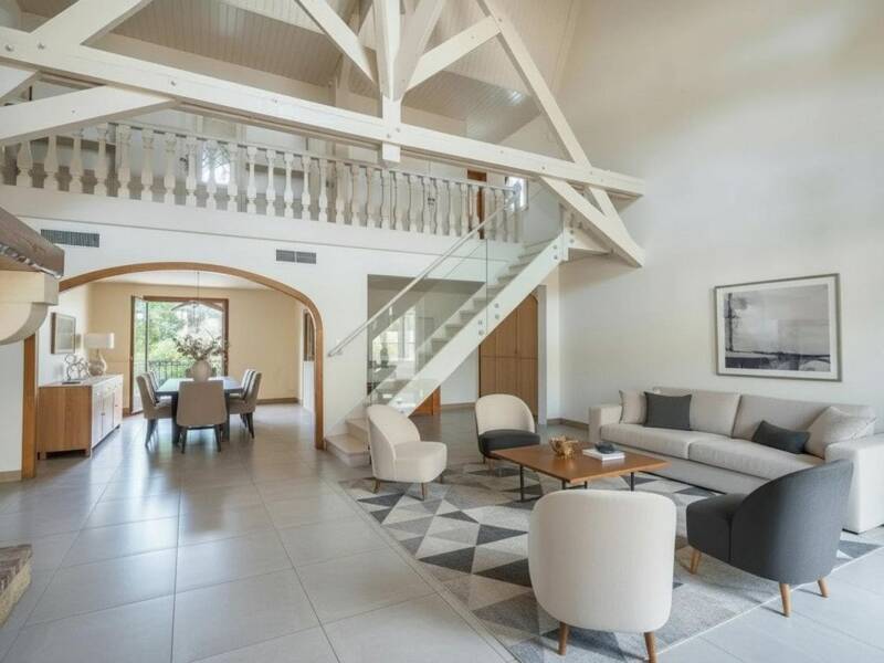 Maison à vendre, 200m², SAINT MAUR DES FOSSES