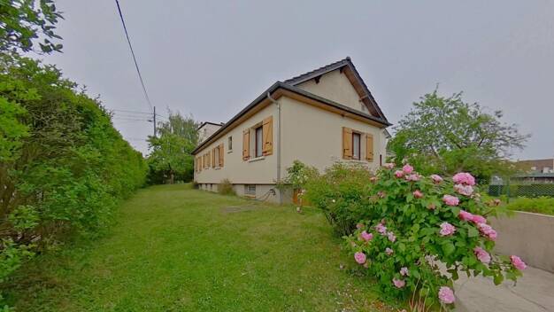 Maison de plain-pied à vendre 369 000 € 6 pièces 4 chambres 107,7 m² 530 m² de terrain Vieux Village Domont 95330