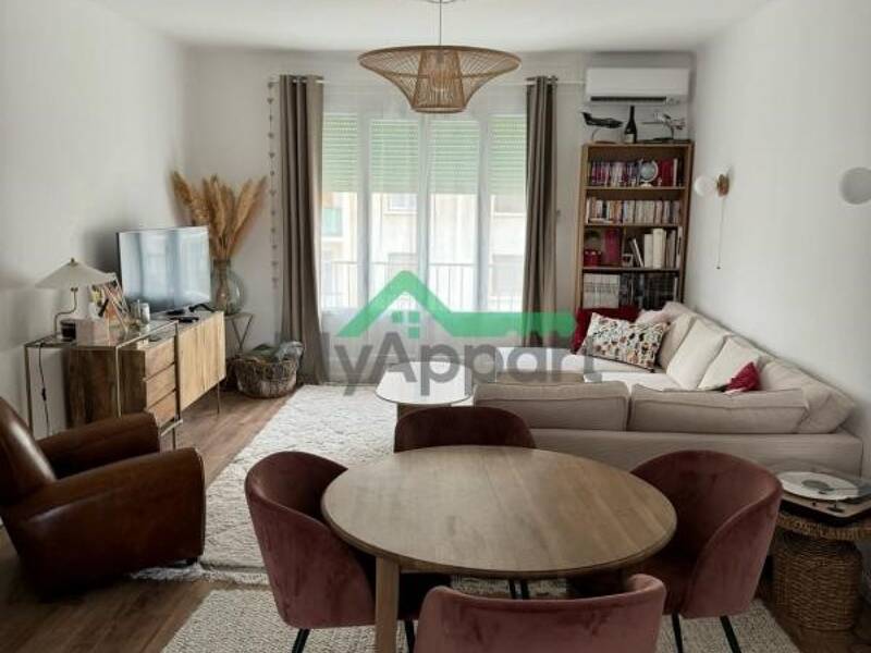 Maison à louer, 84m², MARSEILLE 5E