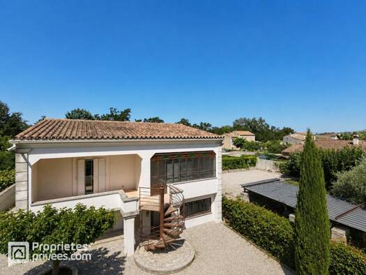 Maison à vendre 349 000 € 8 pièces 5 chambres 170 m² 1 000 m² de terrain Perigord Le Pontet 84130