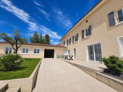 Maison à vendre 450 000 € 5 pièces 4 chambres 193 m² 440 m² de terrain Sonnay 38150
