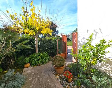 Maison à vendre 359 000 € 5 pièces 4 chambres 72,6 m² Hyères 83400