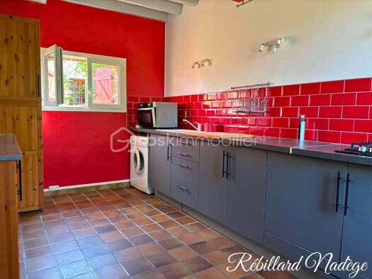 Maison à vendre 93 000 € 4 pièces 3 chambres 75 m² Courgenay 89190