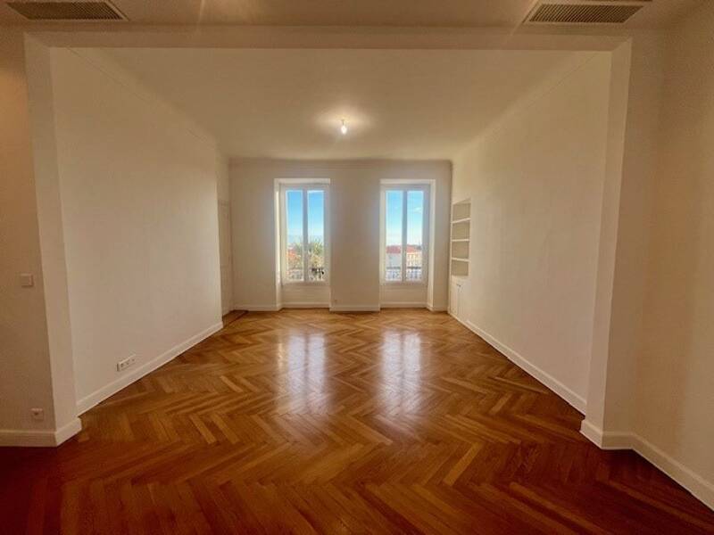 Maison à louer, 110m², NICE