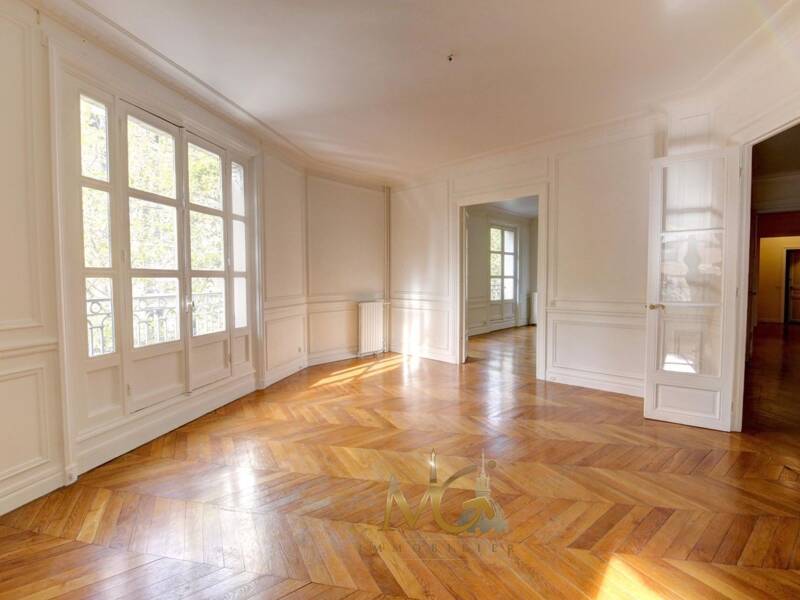 Maison à louer, 193m², PARIS 7E