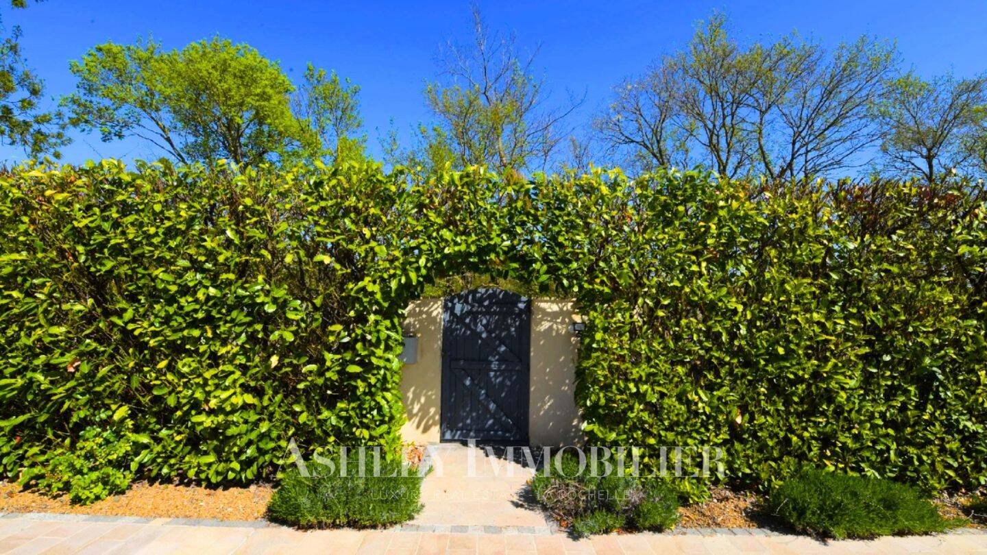 Maison à vendre, 138m², SAINT SAUVEUR D'AUNIS