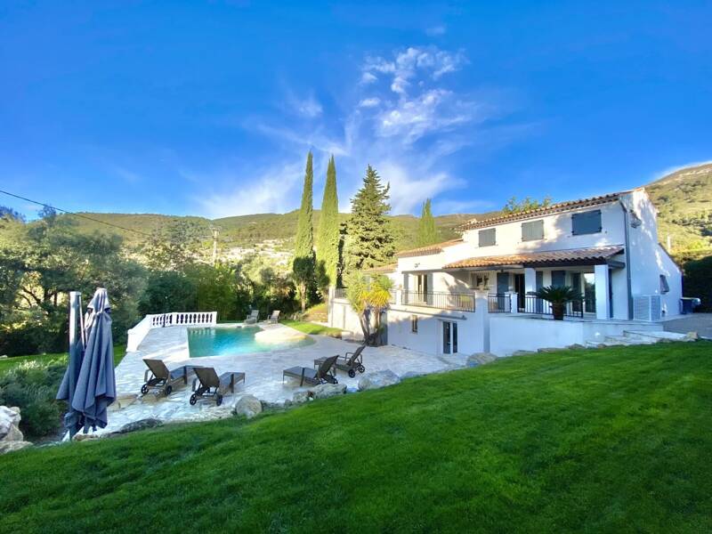 Maison à louer, 210m², TOURRETTES SUR LOUP