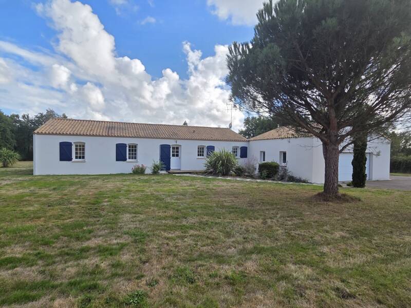 Maison à vendre, 157m², LE GIROUARD