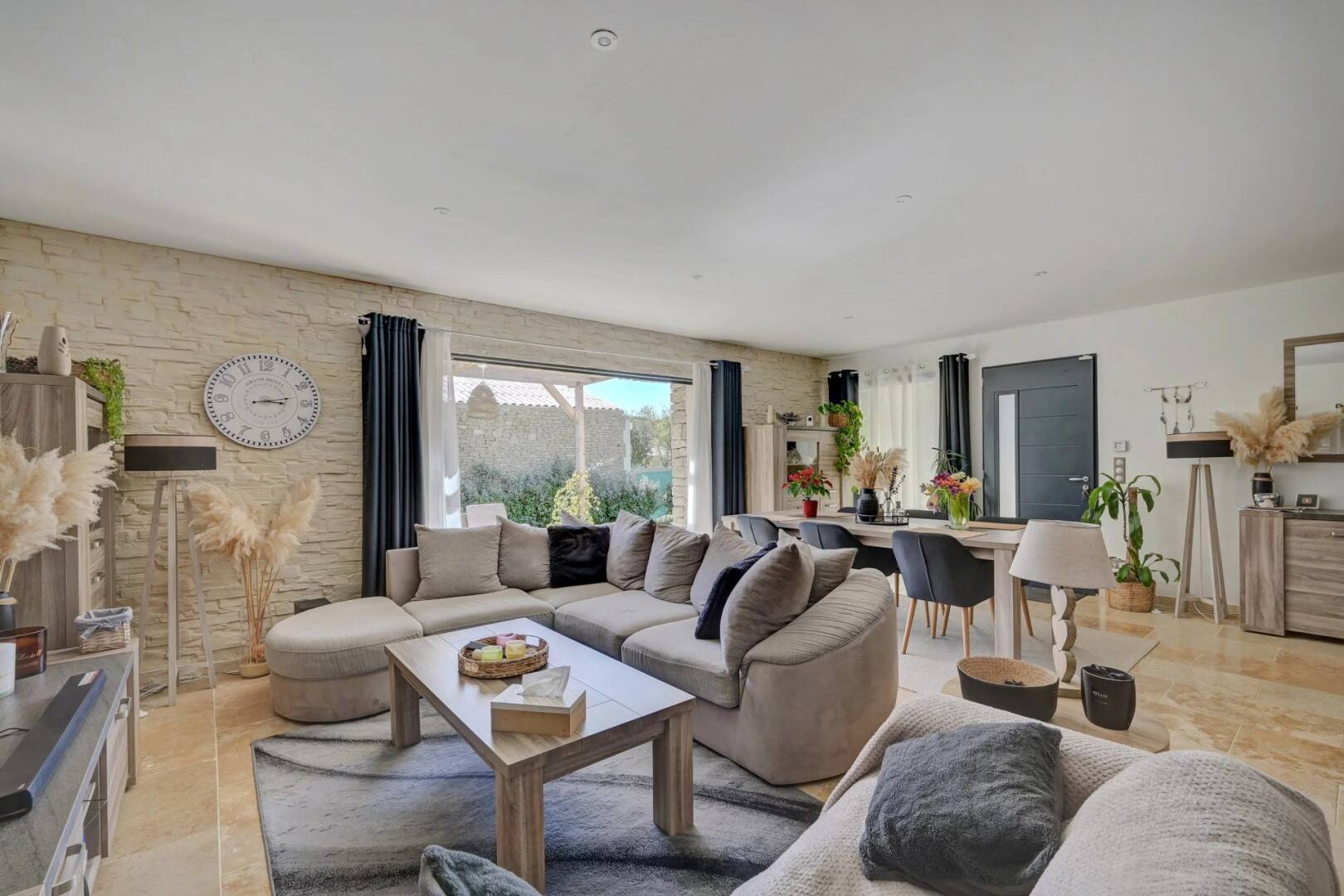 Maison à vendre, 143m², GORDES
