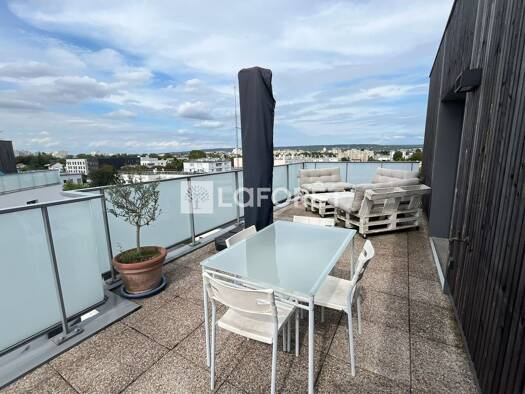 Appartement à louer 1 461 € 3 pièces 2 chambres 65 m² RDC Les Loges Sannois 95110