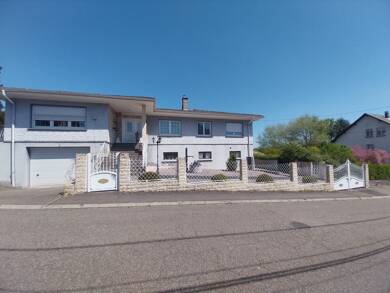 Maison de ville à vendre 280 000 € 8 pièces 5 chambres 332 m² Creutzwald 57150