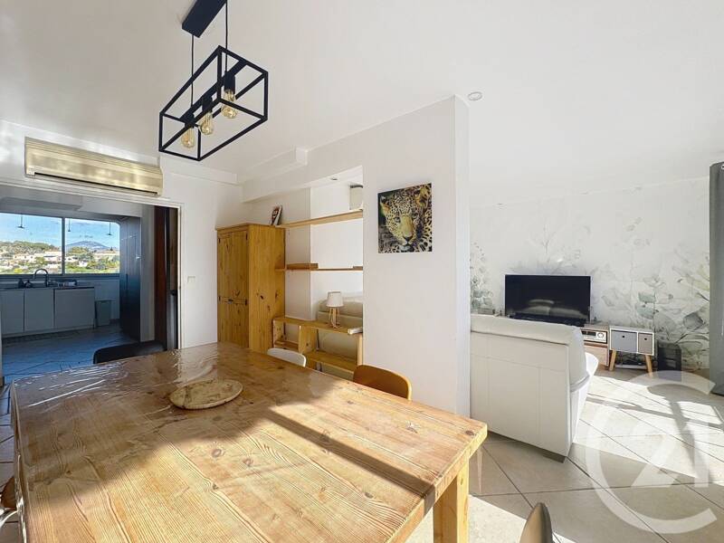 Maison à louer, 67m², NICE