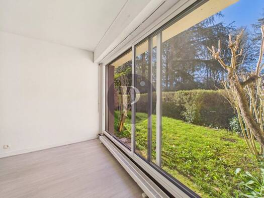 Appartement à vendre 245 000 € 2 pièces 1 chambre 60 m² RDC/3 La Tournelle-Clos de Verrieres Verrières-le-Buisson 91370