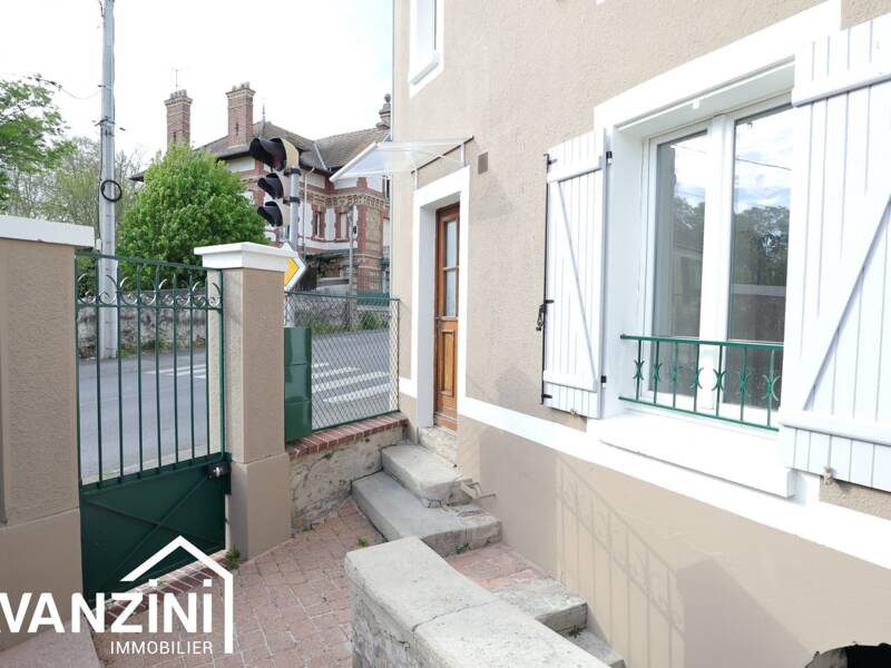 Maison à louer, 53m², COUILLY PONT AUX DAMES