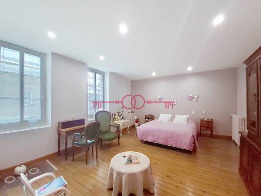 Maison à vendre 249 900 € 6 pièces 4 chambres 152 m² 289 m² de terrain Champs-Complexe Agricole Châlons-en-Champagne 51000