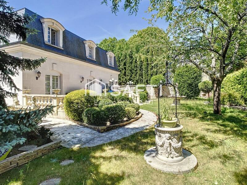 Maison à vendre, 221m², SAINT MAUR DES FOSSES