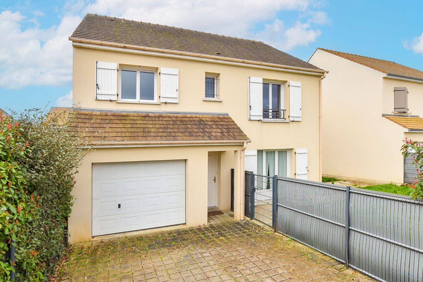 Maison à vendre, 119m², VERNEUIL L'ETANG