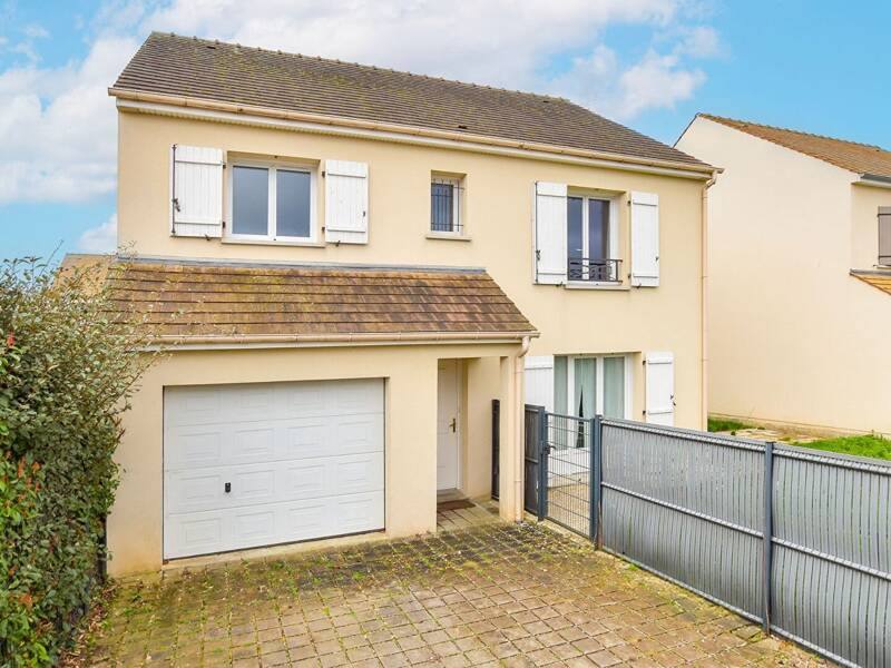 Maison à vendre, 119m², VERNEUIL L'ETANG