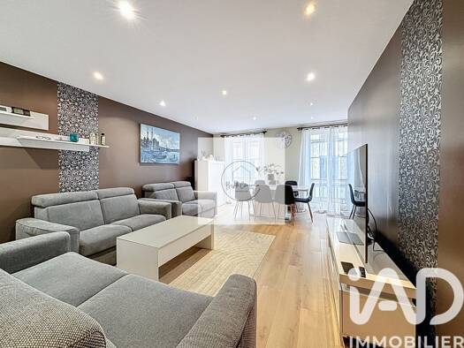 Immeuble à vendre 319 000 € 185 m² Centre Ville Dreux 28100