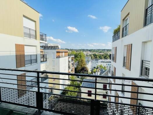 Appartement à vendre 261 000 € 3 pièces 1 chambre 60 m² Étage 3/6 Ouest Sud Thorigny-sur-Marne 77400