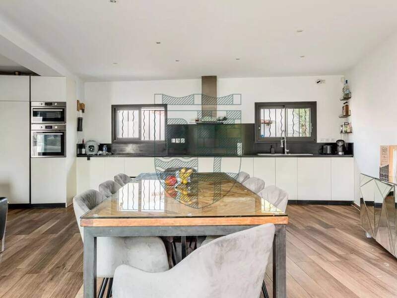 Maison à vendre, 140m², MARSEILLE 11E