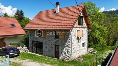 Maison à vendre 470 000 € 5 pièces 3 chambres 210 m² 1 646 m² de terrain La Combe-de-Lancey 38190