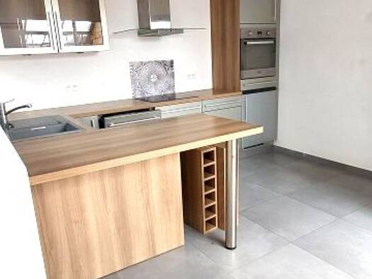 Appartement à vendre 135 000 € 4 pièces 2 chambres 95 m² Étage 1/1 Centre Ville Saint-Quentin 02100