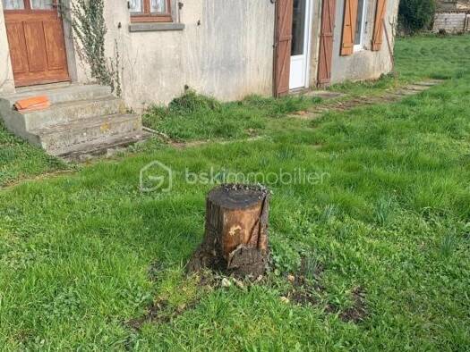 Maison à vendre 40 000 € 7 pièces 2 chambres 97 m² 760 m² de terrain Glénay 79330