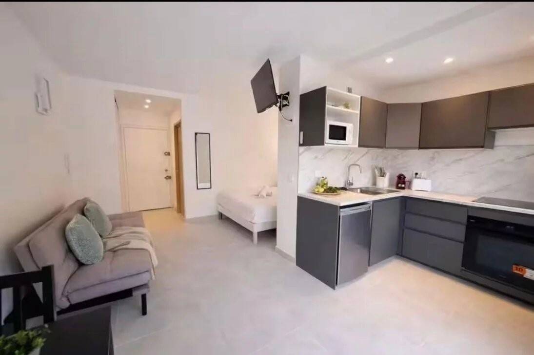 Maison à louer, 26m², CANNES
