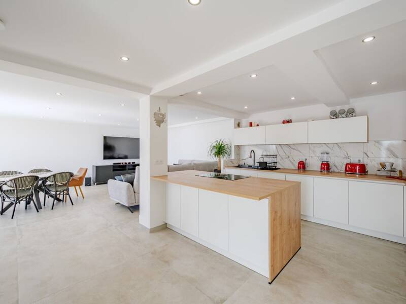 Maison à vendre, 171m², LA VALETTE DU VAR