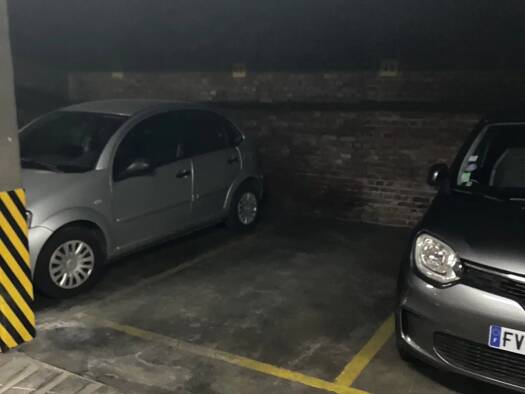 Parking à vendre 12 500 € Croulebarbe Paris 13ème arrondissement 75013