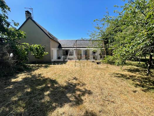 Maison à vendre 169 600 € 9 pièces 7 chambres 176 m² 1 826 m² de terrain Belforet en Perche 61130