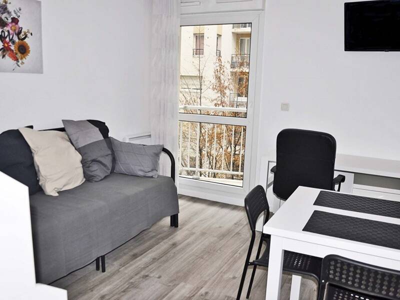 Maison à louer, 17m², COURBEVOIE