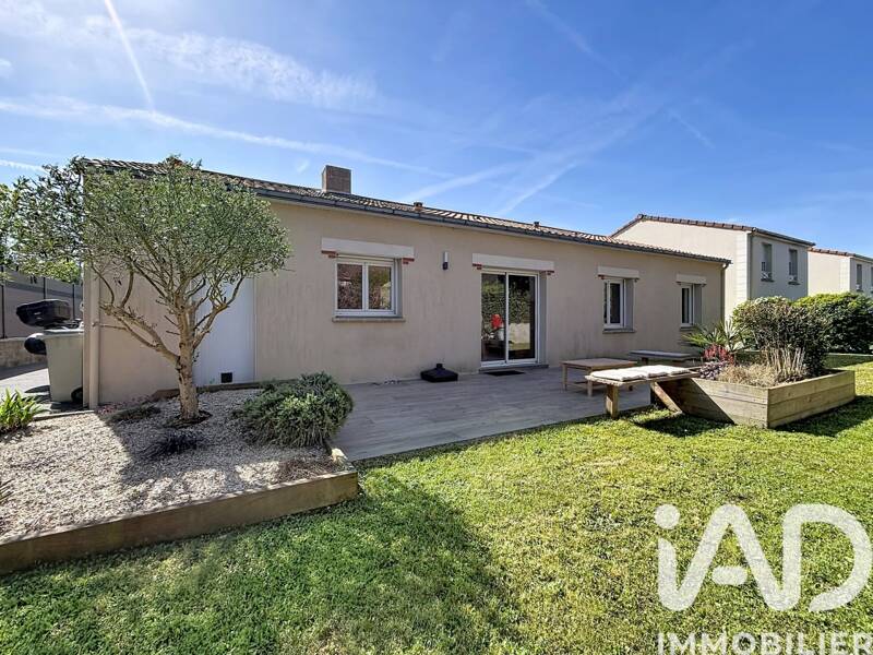 Maison à vendre, 99m², MAUVES SUR LOIRE