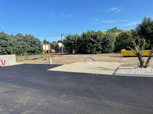 Terrain constructible à vendre 133 000 € 402 m² de terrain Saint-Saturnin-lès-Avignon 84450