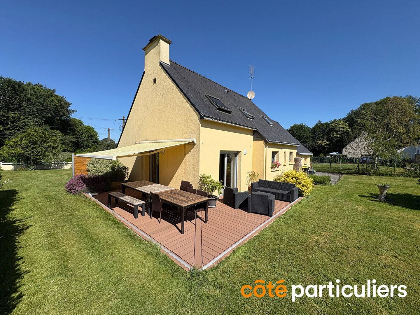 Maison à vendre, 104m², LOCQUELTAS