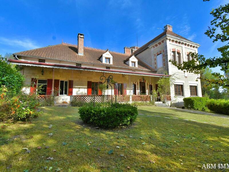 Maison à vendre, 470m², SAINT LAURENT DES HOMMES