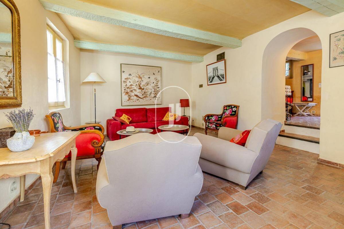 Maison à vendre, 335m², SAINT MARTIN DE CASTILLON