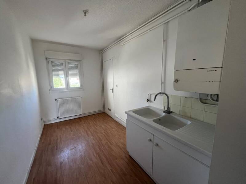 Maison à louer, 65m², BOLLENE