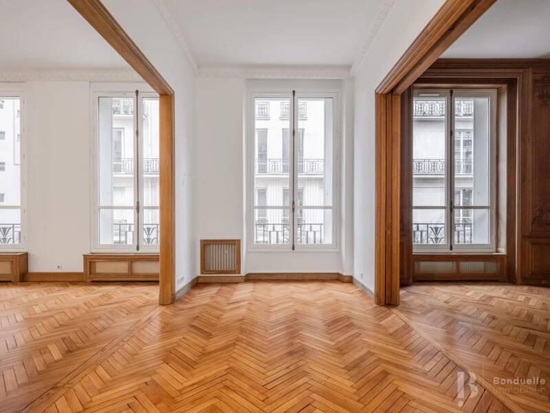 Maison à louer, 358m², PARIS 16E