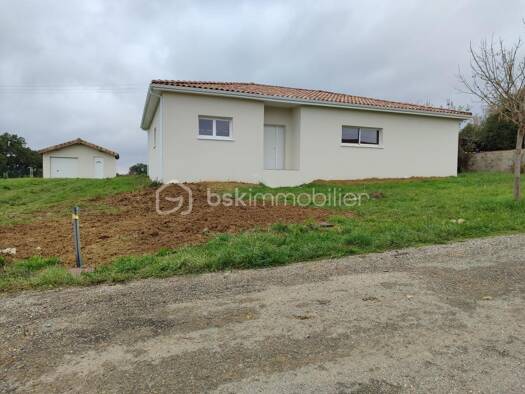 Maison à vendre 175 000 € 5 pièces 4 chambres 166 m² 1 211 m² de terrain Solomiac 32120
